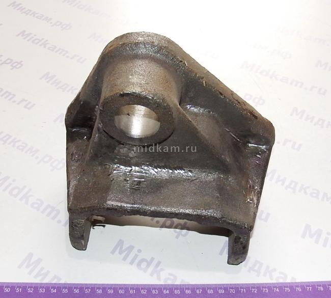 Кронштейн реактивной штанги 080 (нижний правый) / не завод Кронштейн реактивной штанги 080 (нижний правый) / не завод